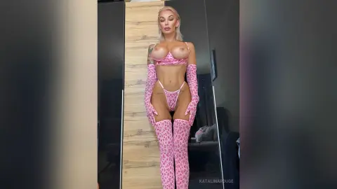 KatalinaRouge — Pinky ✨