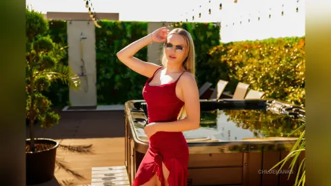 ChloeHanks