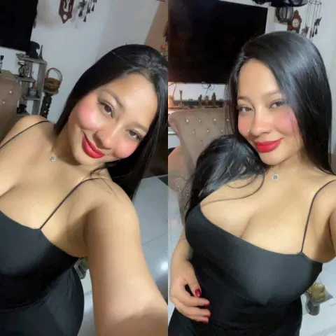 Kharlaalux — Streamate Photos