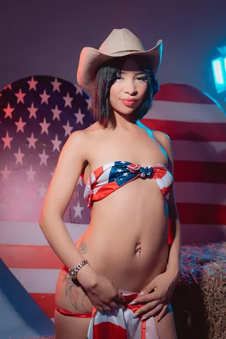 SandyBeker — Streamate Photos