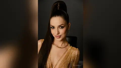 BellaHalle — mmm