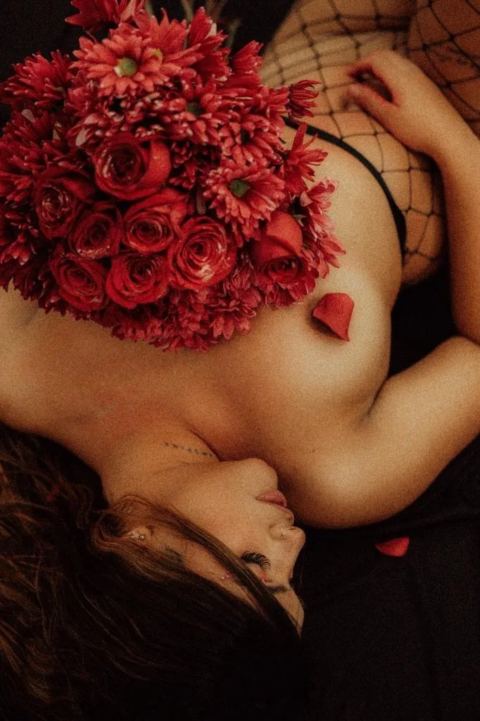 ThianaGray — Streamate Photos