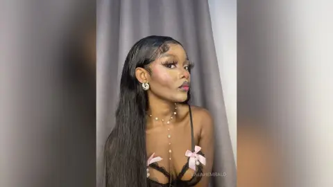 LalahEmrald — Face cardi
