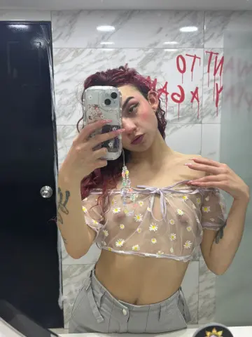 Redkytty — Streamate Photos