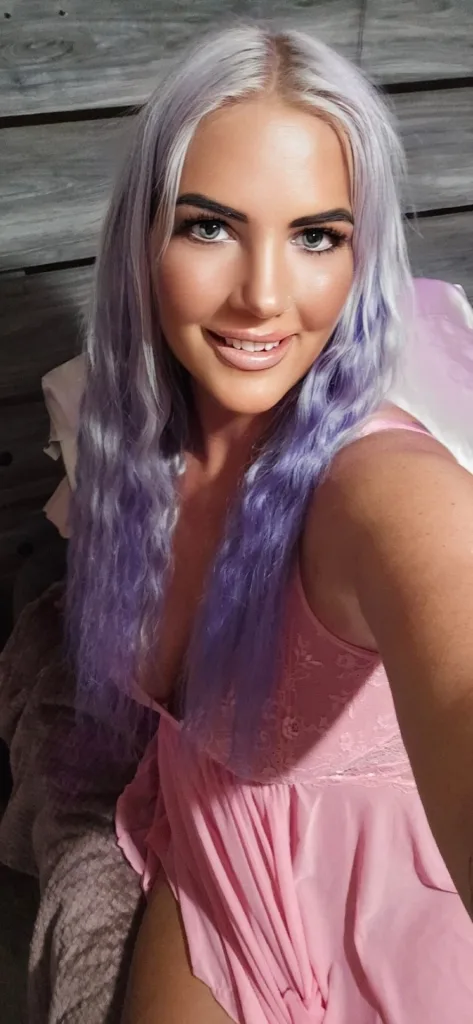 AmberLoveXO — Streamate Photos