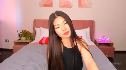 LeaApple — ✨💋💕
