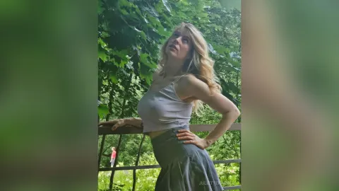 JulietteKramer — Come to the park with me