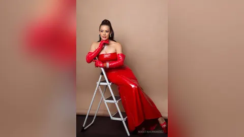 NikkitaHernandez — RED PASSION QUEEN 👑