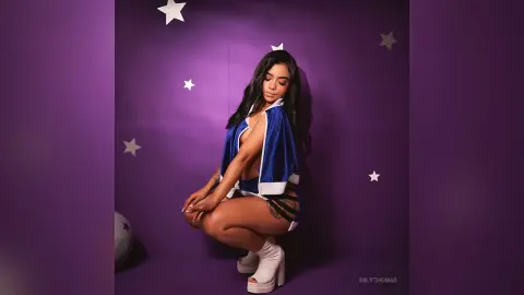 MilyThomas — 🎀𝔐𝔢𝔯𝔯𝔶 𝔠𝔥𝔯𝔦𝔰𝔱𝔪𝔞𝔰🎀