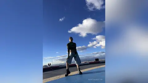 VanesaMartini — Sky High! 🏢