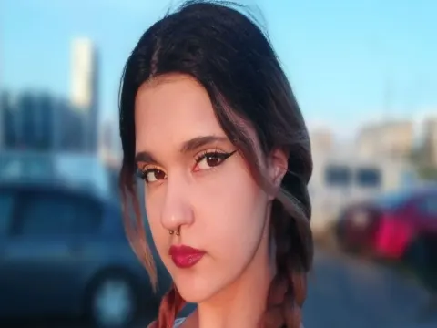 IvelisseConsuelo cam model