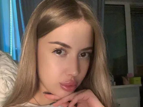 CarolinaHulon — LiveJasmin cam model