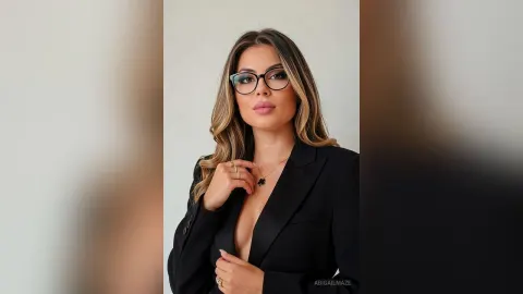 AbigailMaze — Sexy Queen