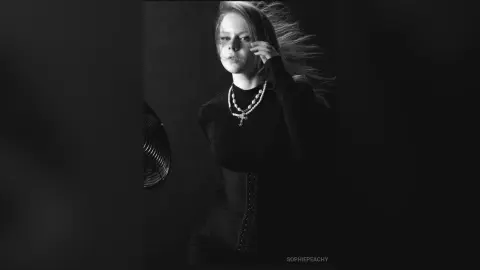 SophiePeachy — love love 