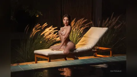 KateGale — Natural girl
