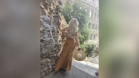 Anelise — Mystic Rome