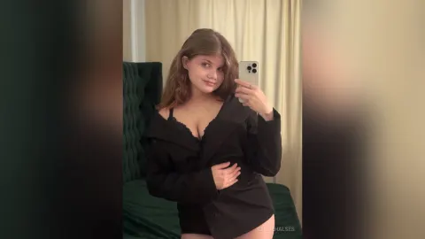 ChloeHalses