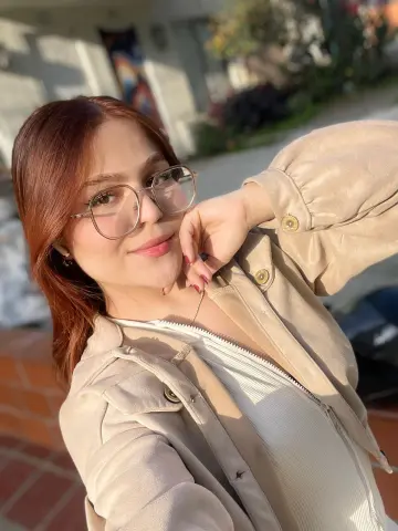 VictoriaLasse — Streamate Photos