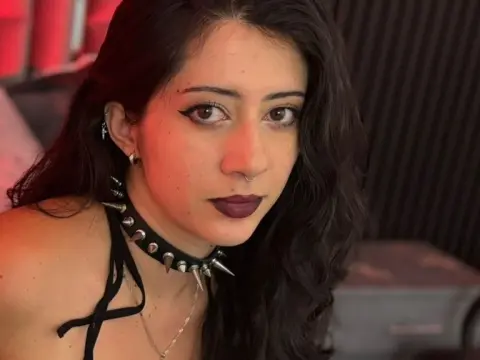Eirynraven — Streamate Photos
