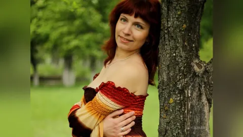 LaylaBler — Walk in forest