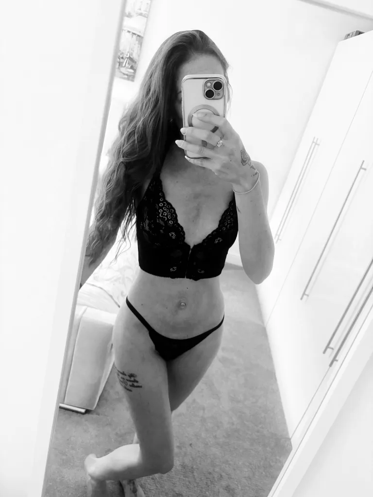 Charlottee_xxx — Streamate Photos