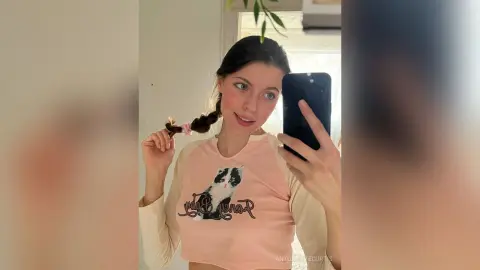 AntoinetteCurtis — meow
