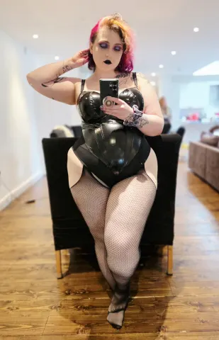 IvyCayne — Streamate Photos
