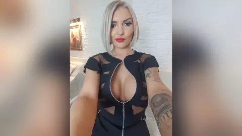 Lexi — Just me!