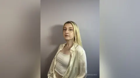 JeanneHolmes — 1