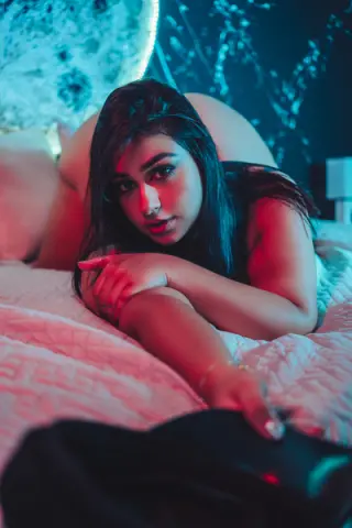 GabbyRhodes — Streamate Photos