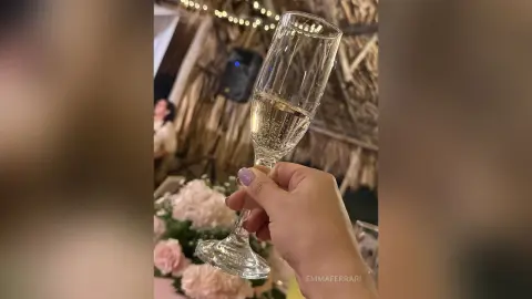 EmmaFerrari — 🌸🌸🌸