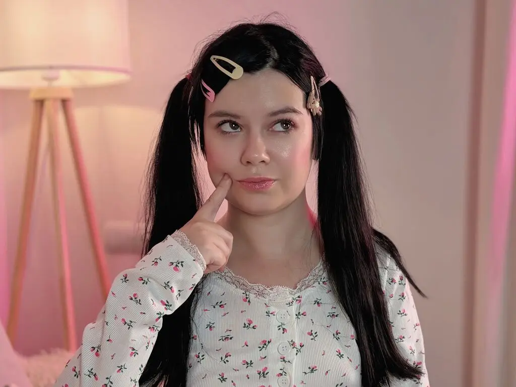 AmeliePearly