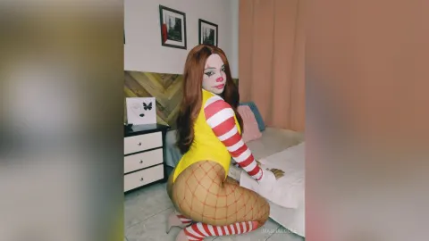 NashaLoule — Ronalsd Mcdonals cosplay