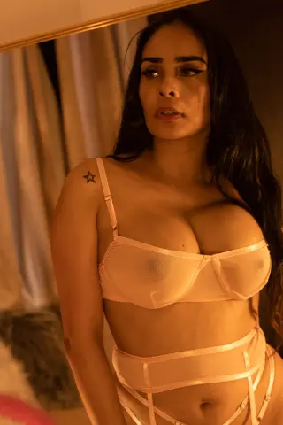 AlishaCartier — Streamate Photos