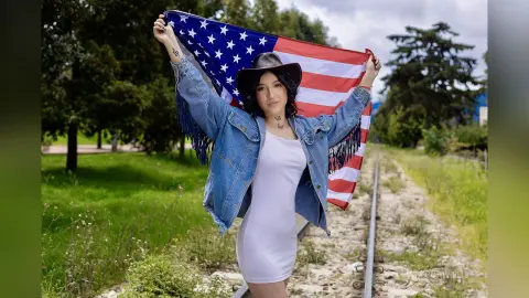 BeccaWillis — 🇺🇸