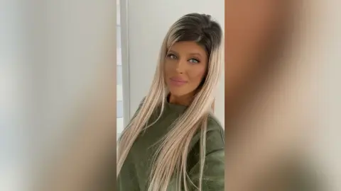 SalmaRoze — I'm sexy and i know it!