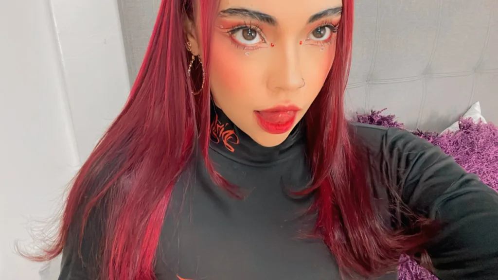 Miss_Lu — Streamate Photos
