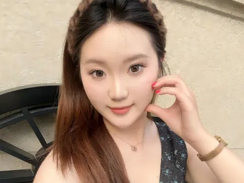 EmmaWei cam model