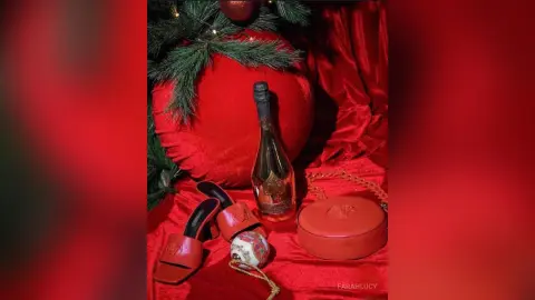 FarahLucy — Ve my santa 🎅🎁🎄
