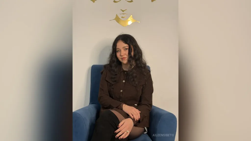 AileenSibeto — Me