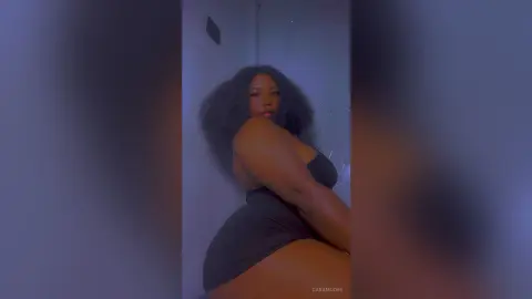 CaraMoore — curvy🖤