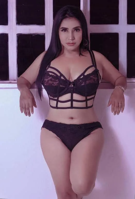 AriadnaDiamond — Streamate Photos