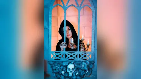 MonicaBedoya — 🆆🅰🅸🆃🅸🅽🅶 🅵🅾🆁 🆈🅾🆄!