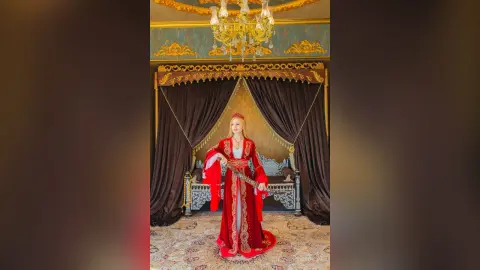 ChloeRichardson — Royalty