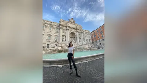 ArleenHunter — Roma
