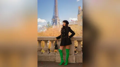 EstefaniaBrown — Paris ♥