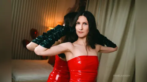 PamelaAvery — Exclusive Valentine’s gift