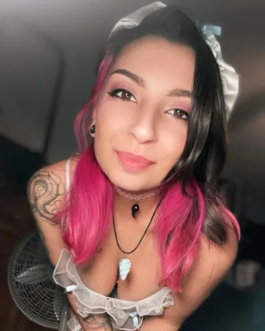 AnnDapper — Streamate Photos