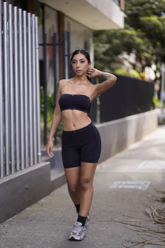 Elisamar — Streamate Photos