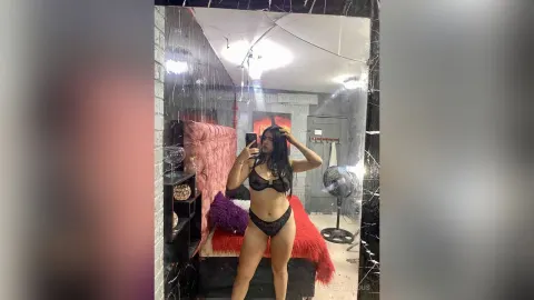 EstefaniRous — Sexy
